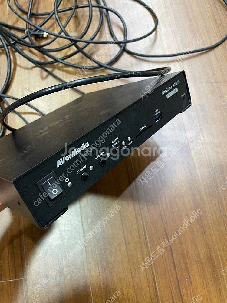 에버미디어 AVerMedia AVerCaster SE5...--3
