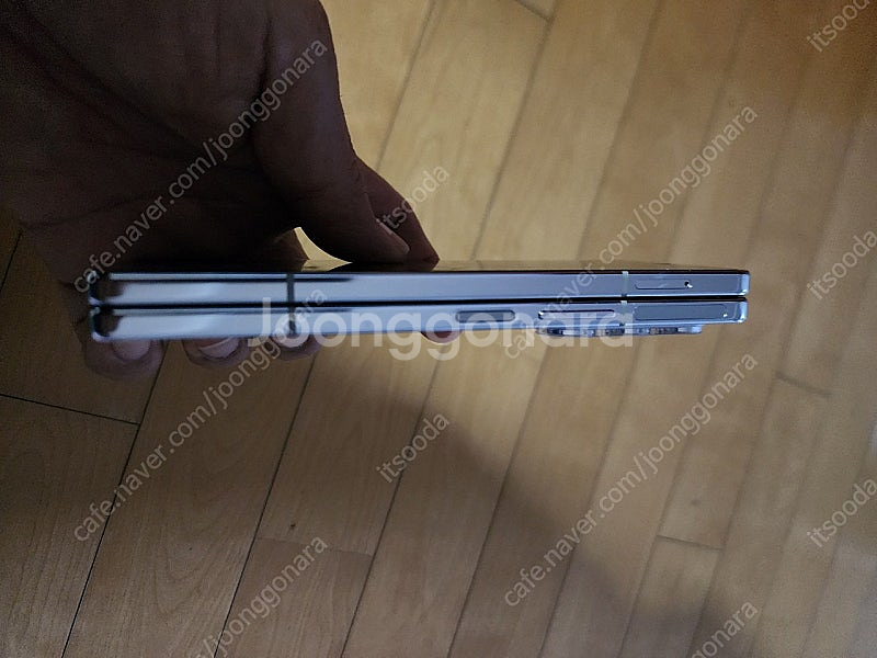 갤럭시 폴드5 1테라 공기계--2