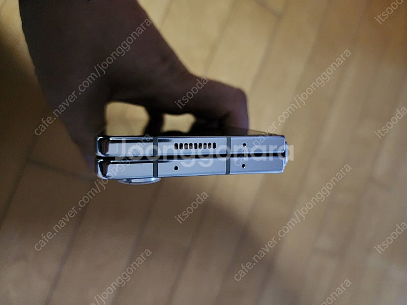 갤럭시 폴드5 1테라 공기계--3