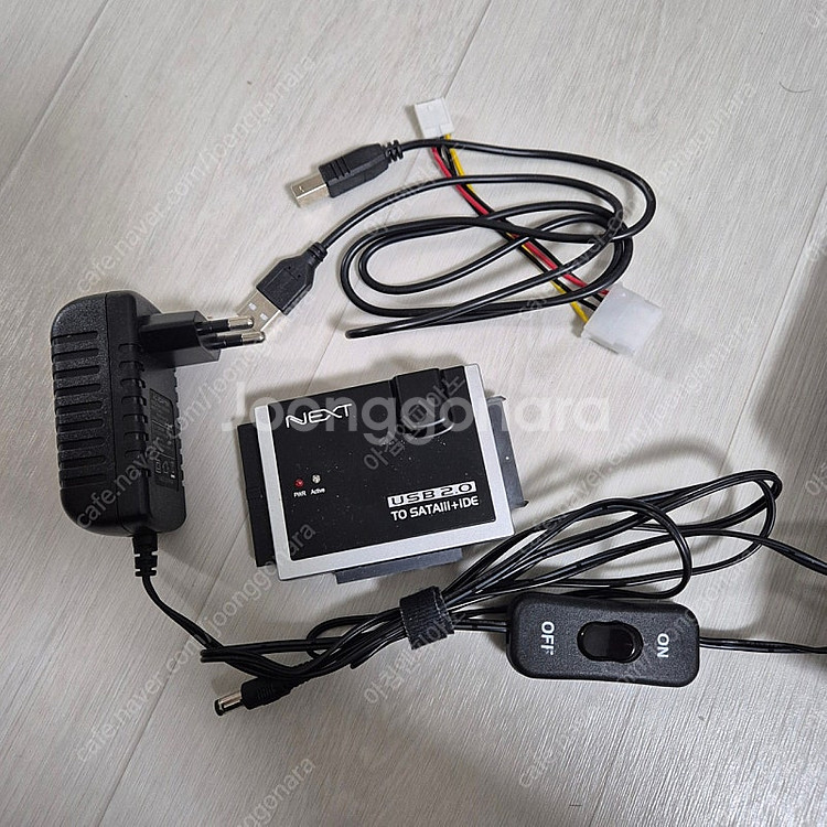 NEXT-218 USB 2.0 to SATA--1