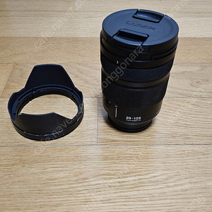 [판매중] 파나소닉 루믹스 24-105mm f4.0 표준 줌렌즈 팝니다 (panasonic lumix lens leica l mount 라이카 캐논 소니)