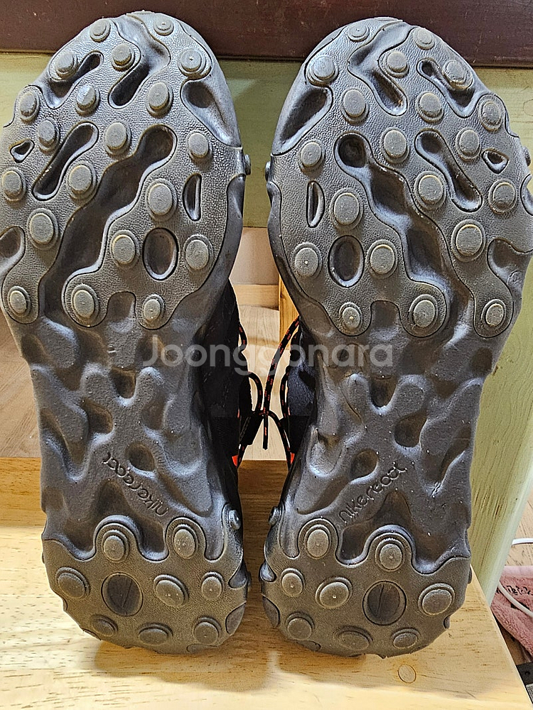 나이키 리액트 러너 미드--4