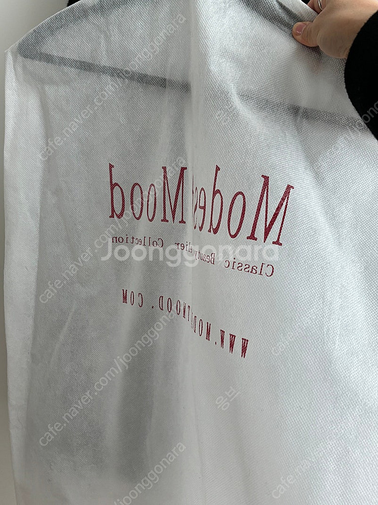 모데스트무드 클루니코트 블랙--1