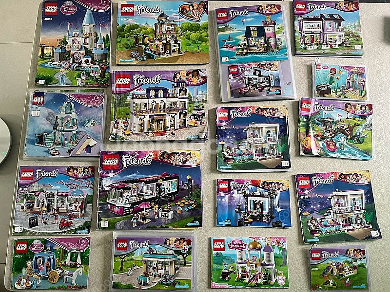 레고프렌즈 벌크 (그랜드호텔,신데렐라성,엘사성, 하트레이크,엠마의집 ,놀이동산 ,등대,호박마차,과일과게,뮤직버스,인...--0