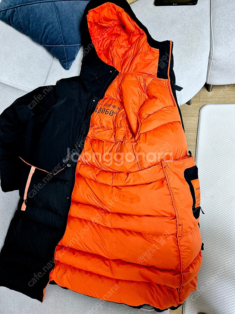 아디다스 마이쉘터 패딩--3