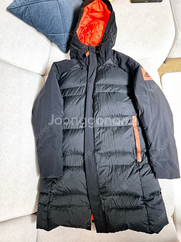 아디다스 마이쉘터 패딩--4