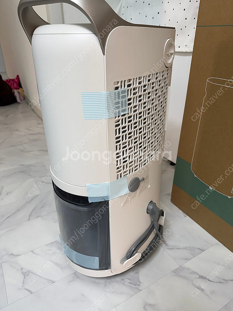 LG 제습기 DQ163PECA 16리터 팝니다. 새제품--2