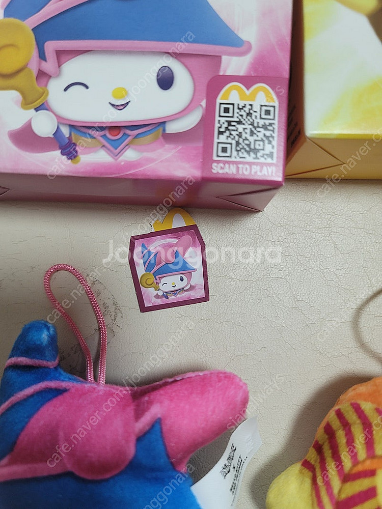 해피밀 유희왕 산리오 마이멜로디 폼폼푸린 쿠로미--3