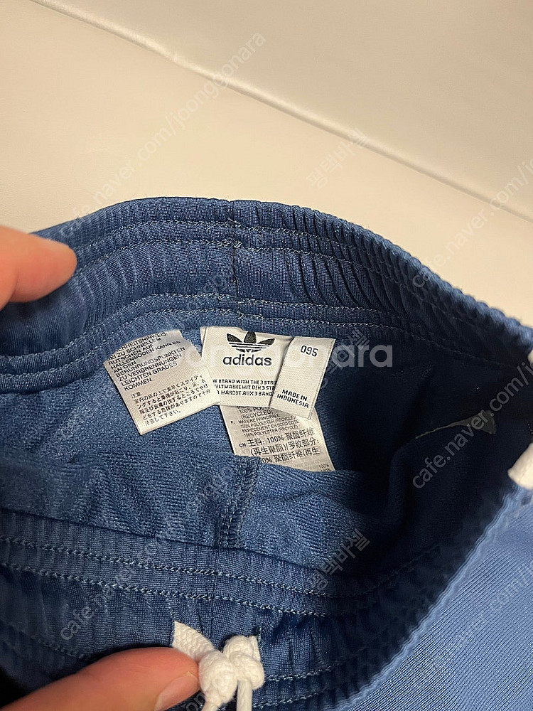 아디다스 키즈 슈퍼스타 트랙슈트 95사이즈--1