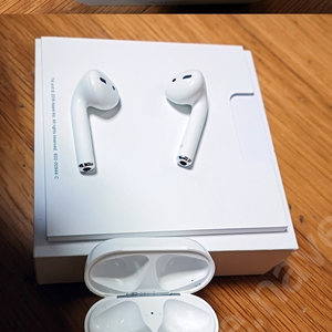 애플 Airpods 2세대 A2031,A2032 케이스A1602(택포)