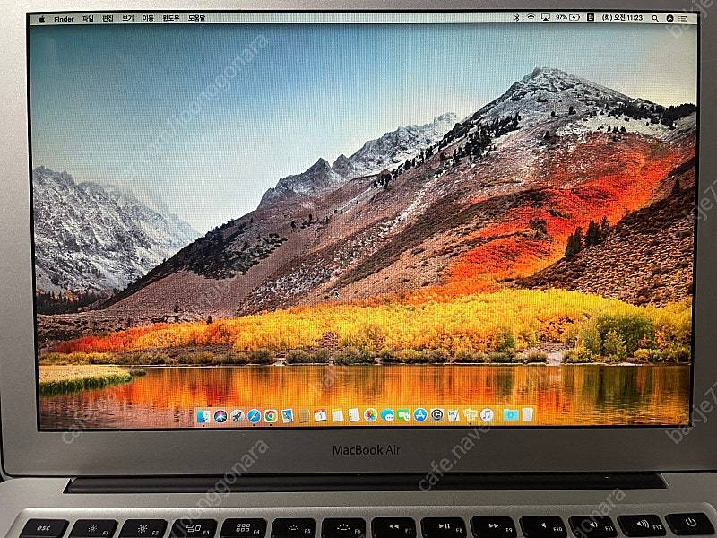 맥북에어 13인치--3