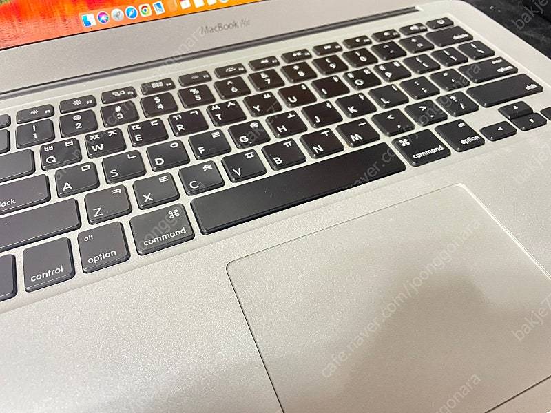 맥북에어 13인치--4