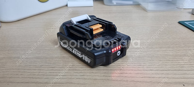 마끼다 18V 호환배터리 3A--0