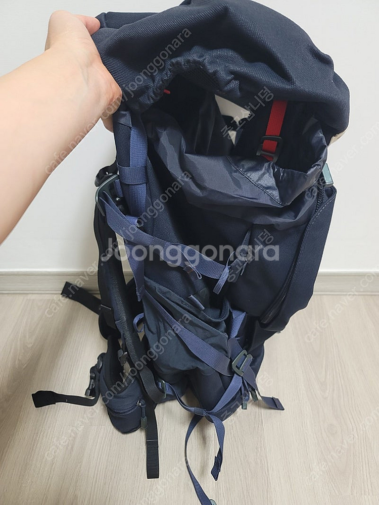 오스프리 여성 아키온 65L 박배낭 백팩--9
