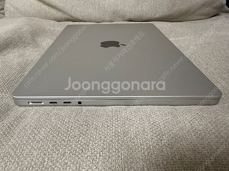 맥북 m3 pro 18gb 512gb 실버 미국판--2