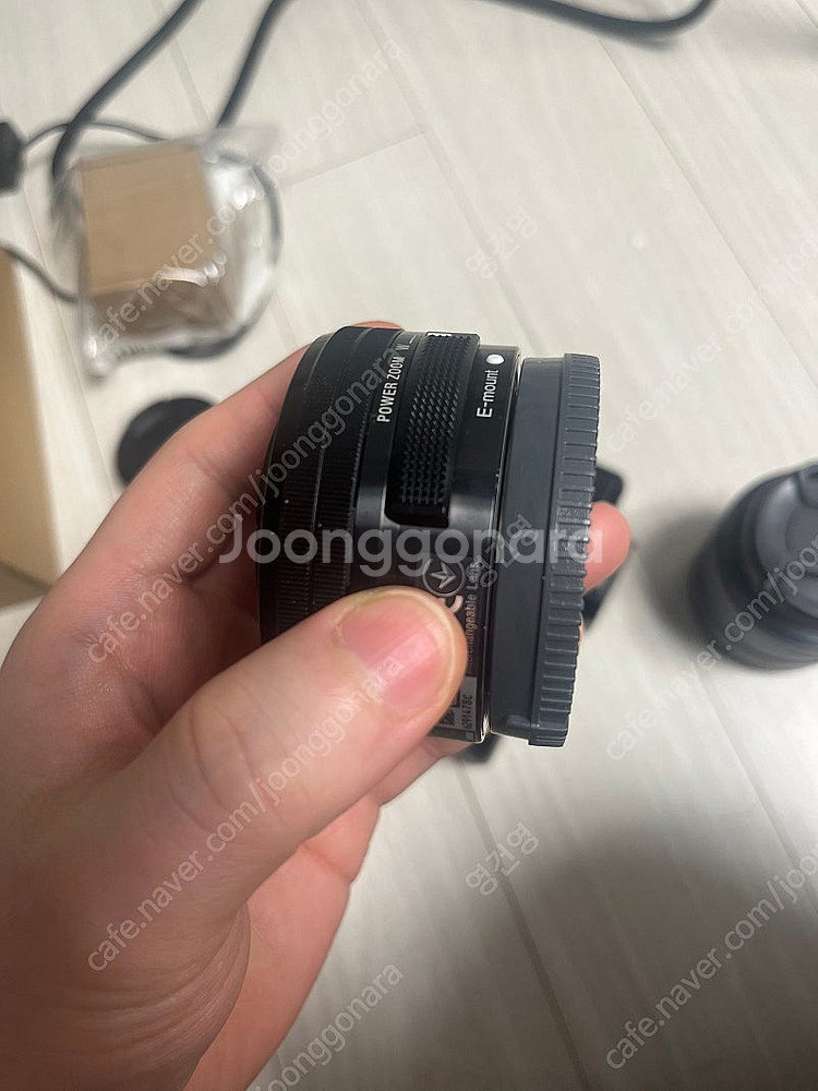 zv-e10 + 카페렌즈(SEL35F18) + 번들렌즈...--2