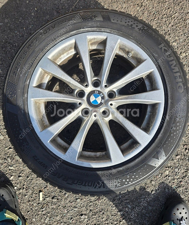 BMW F30 320D 17인치 휠--1