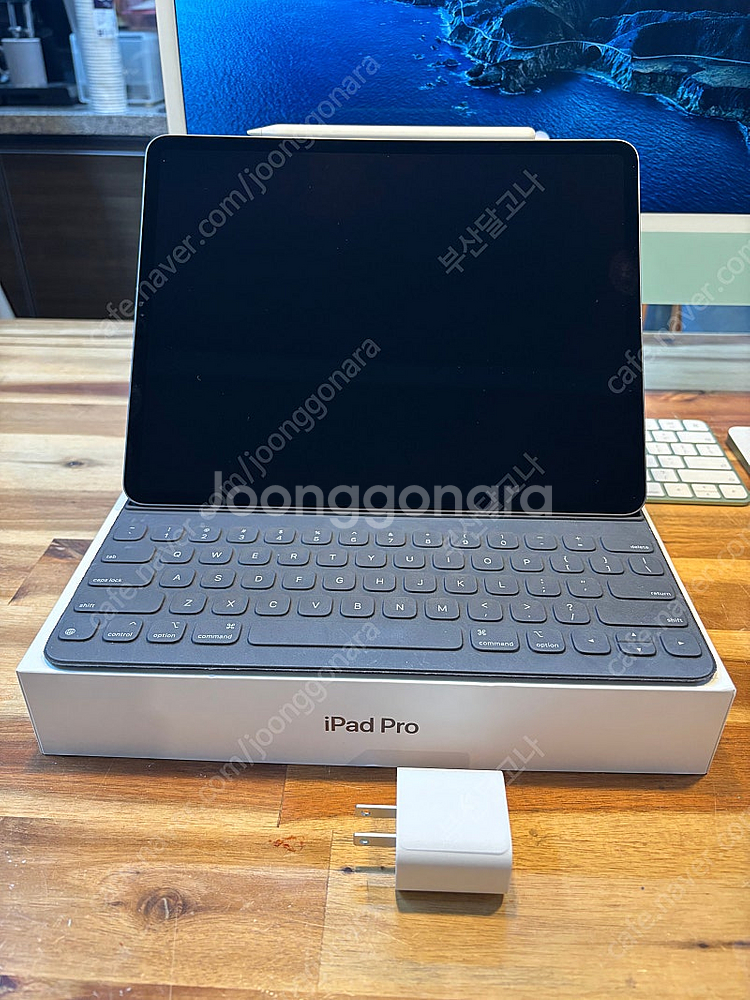 아이패드프로3세대 12.9“256GB+스마트키보드폴리오...--0