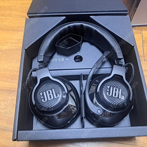 JBL 퀀텀 910 (헤드셋) 헤드폰 팝니다