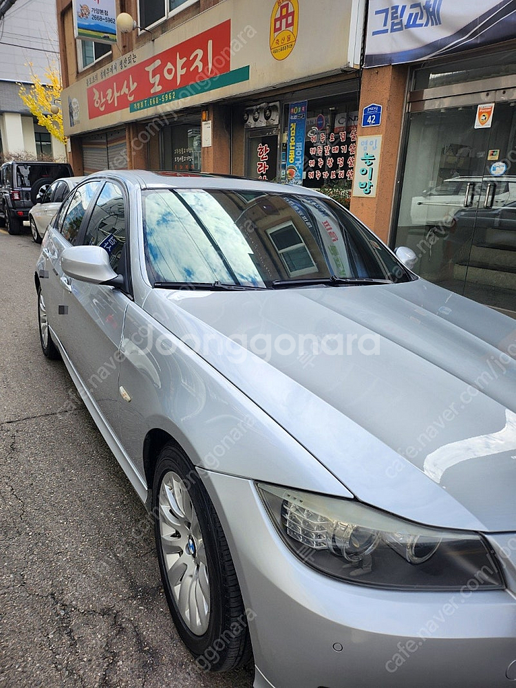 BMW320i (e90) 09년식 팔아요--2