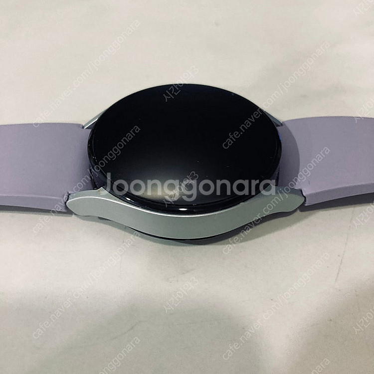 갤럭시 워치5 실버 40MM 케이블포함 7만원 판매합니...--2