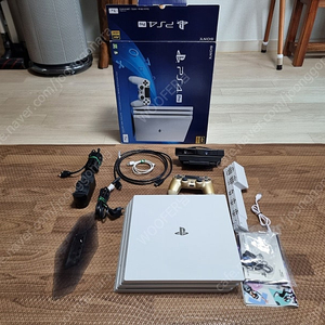 ps4 pro 프로(화이트)