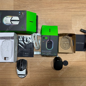레이저 코브라 프로 화이트 (Razer Cobra Pro White) + 충전독 프로 판매합니다.