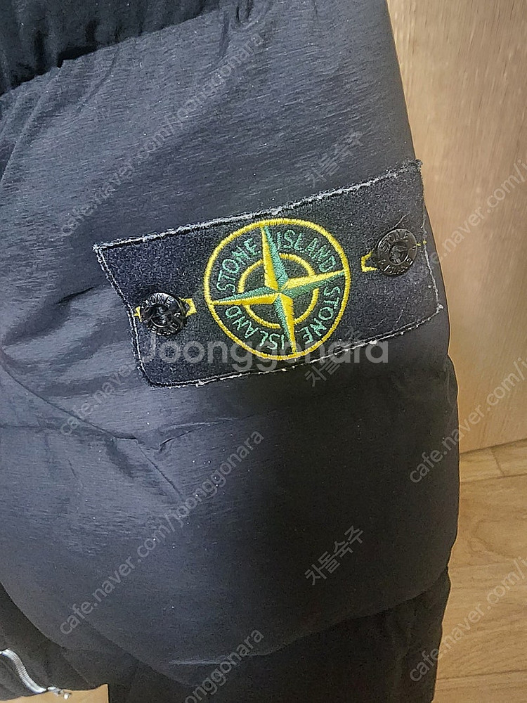 23FW 스톤아일랜드 심리스 터널 논후드 L사이즈 판매...--2
