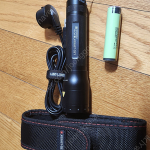 LED LENSER P7R 랜턴