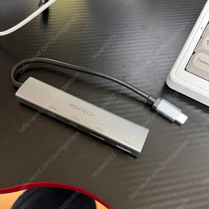 USB-C 허브 10Gbps 4포트 초고속 데이터 전송