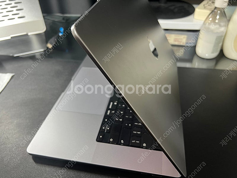 맥북 프로 m1 16인치 16gb 512gb ssd--5