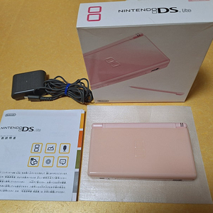 미품급 닌텐도 DS LITE 핑크 일본판 박스셋 dsl