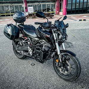 서울 CB125R 풀튜닝 구변O 판매합니다