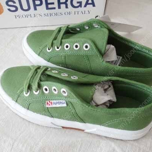 수페르가(Superga) 켁터스그린 스니커즈 230