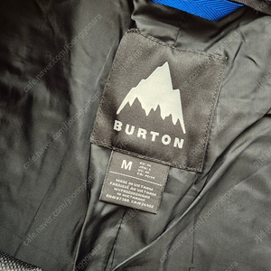 BURTON 버튼 바지