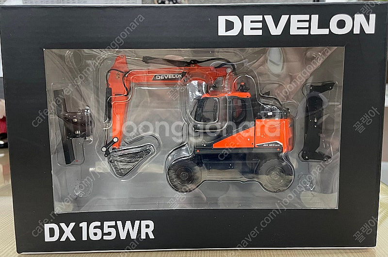 디벨론 굴삭기 미니어쳐 DX165WR 1:50--1