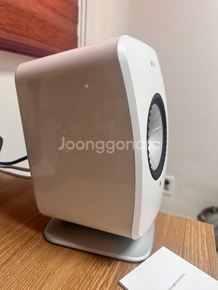 kef lsx 화이트+정품p1스탠드 판매합니다--2