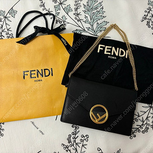 FENDI 펜디 캔아이 체인백 WOC