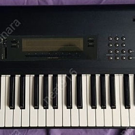 Korg 코르그 M1 팝니다