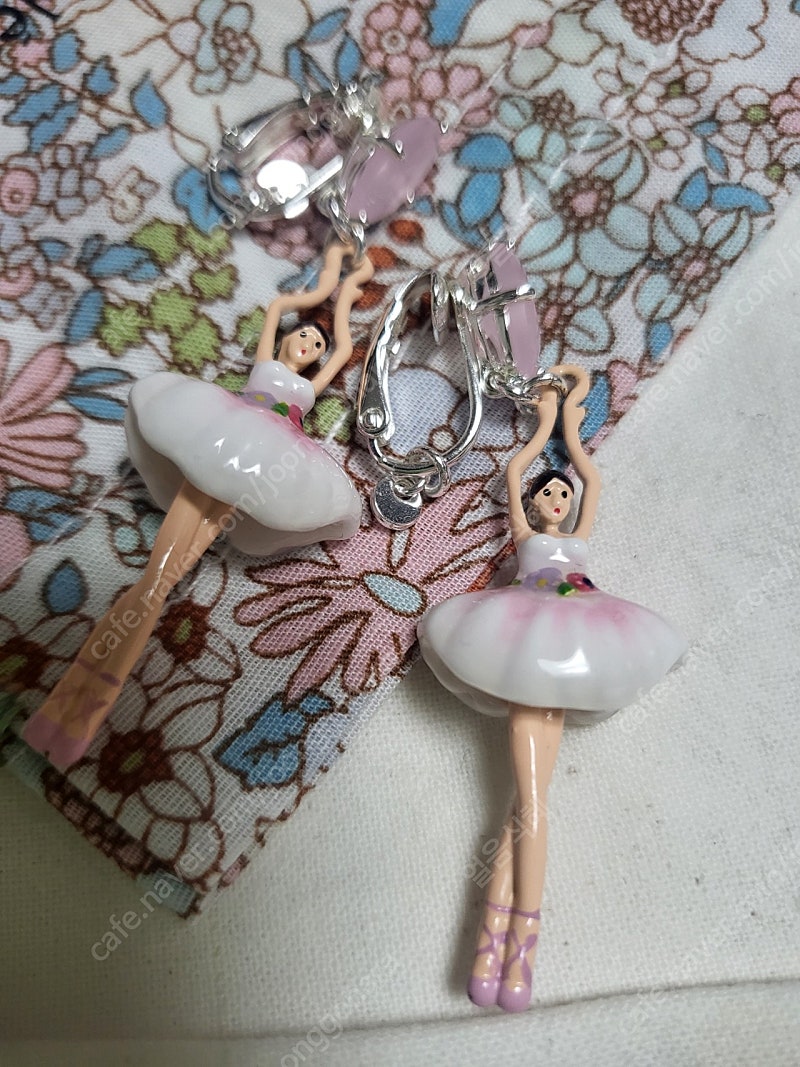 레 네레이드 발레리나 귀걸이