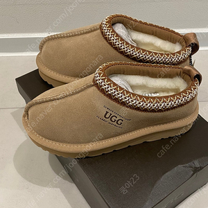 Ugg 키즈 타스만 샌드 190 새상품