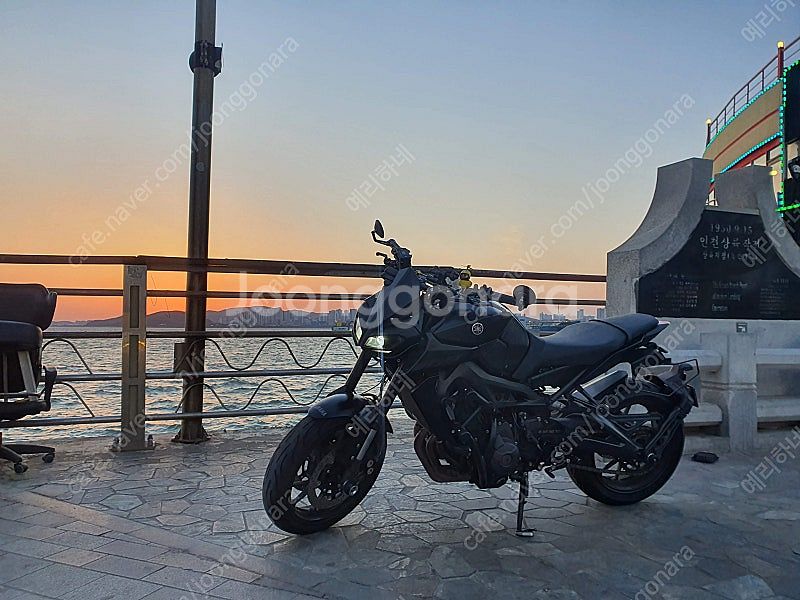 YAMAHA MT-09 2세대 17년식 보냅니다--1