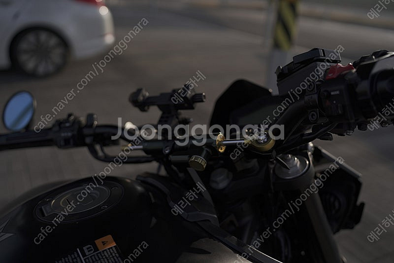 YAMAHA MT-09 2세대 17년식 보냅니다--8