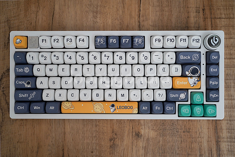 LEOBOG by AULA Hi75 유선 알루미늄 기계식 키보드 우주비행사, LEOBOG 황축V3--0