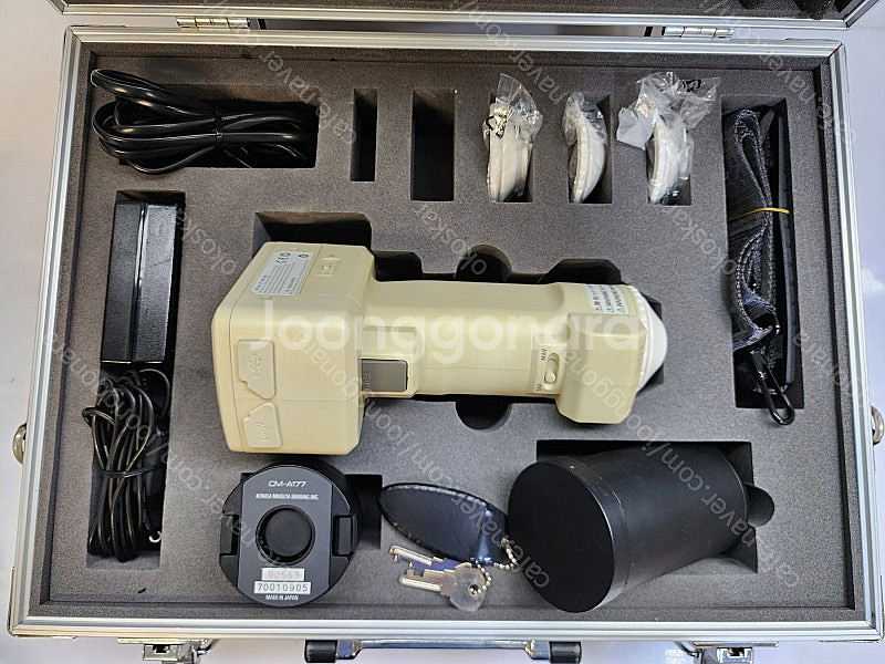 Minolta cm 700d spectrophotome...--1
