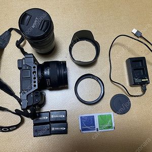 소니 A6400 + 렌즈 2개 + 배터리4개