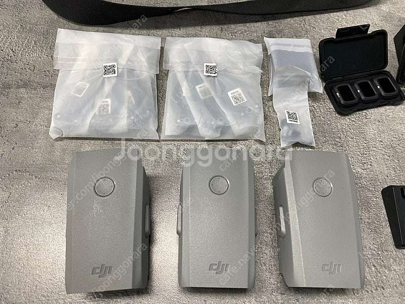 풀박스 촬영용 드론 DJI 매빅 에어2 플라이모어 콤보--3