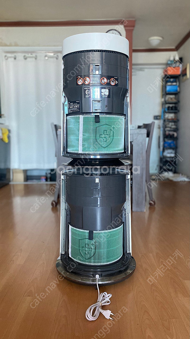 LG 퓨리케어 360 공기청정기 + 무빙휠 팝니다.--2