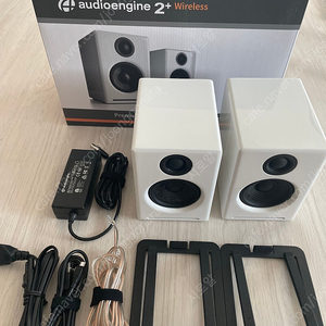 오디오엔진 A2+Wireless 화이트 색상 판매합니다.