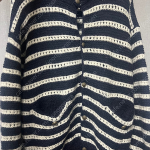 STU round neck stripe cardigan navy 팝니다(L사이즈)